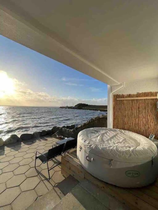 Kircubbin Relax With Spectacular Views And Hot Tub 빌라 외부 사진